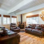 California Cabin Rental - Hike, Ski, Boat!